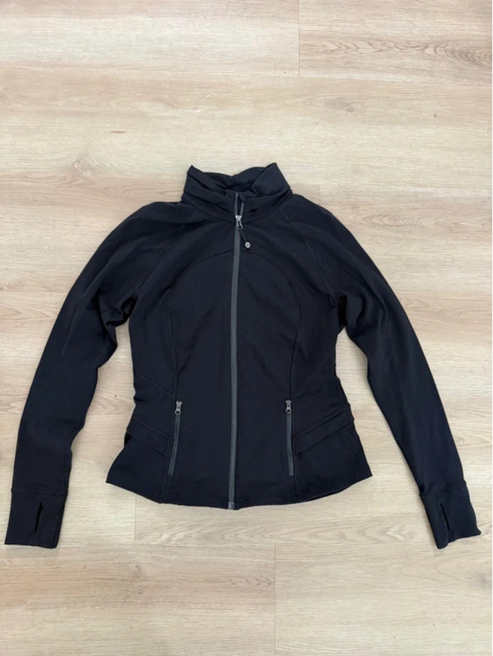 Women’s lululemon define jacket with peplum ruffle back